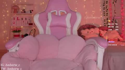 Snapshot of amberw_c chatting on September 2025 02:22:01 AM IG - TW Amberw c online show from September 2025 02:22:01 AM