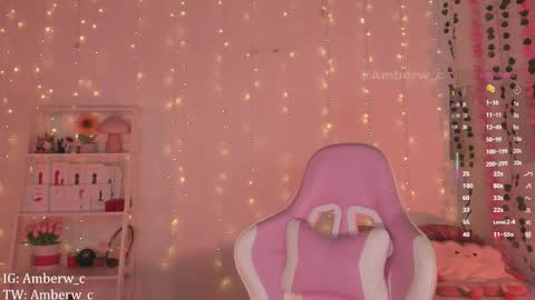 Snapshot of amberw_c chatting on November 2025 03:05:01 AM IG - TW Amberw c online show from November 2025 03:05:01 AM