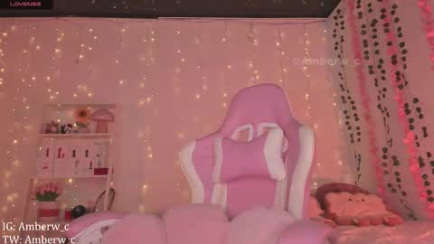 Snapshot of amberw_c chatting on November 2025 04:34:02 AM IG - TW Amberw c online show from November 2025 04:34:02 AM