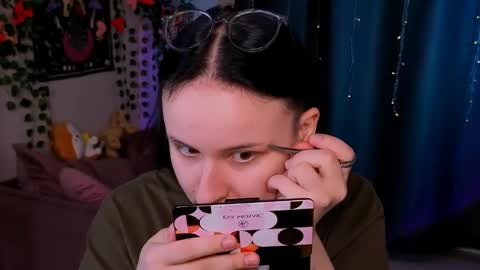 Snapshot of ame_core chatting on April 2026 09:43:01 PM Ame online show from April 2026 09:43:01 PM