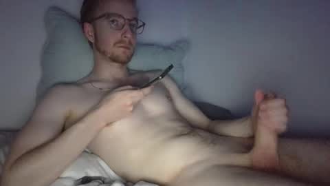 Amekatt online show from December 2025 06:15:01 PM