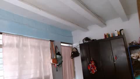 amelia  online show from December 2024 03:11:01 PM