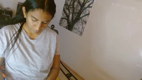 amelia  online show from February 2026 06:04:02 PM