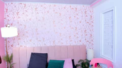 Amelia Adams online show from April 2026 07:11:02 PM