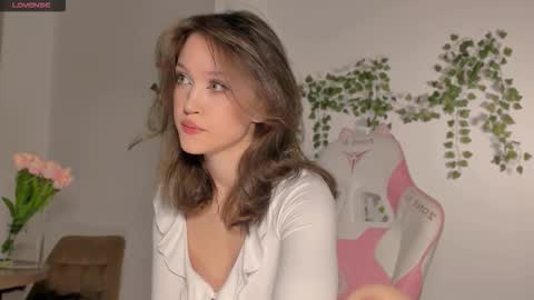 Your Amelia online show from September 2025 12:44:02 AM