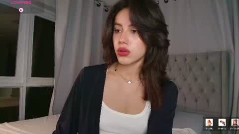 Snapshot of amelia_mee chatting on June 2026 12:32:02 AM amelia_mee online show from June 2026 12:32:02 AM