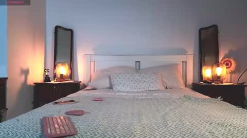 Amelia online show from October 2025 02:29:02 PM