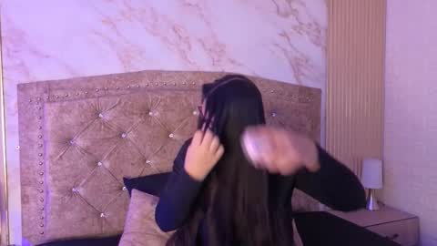 AMELIA CASTELL  online show from March 2026 11:26:01 AM