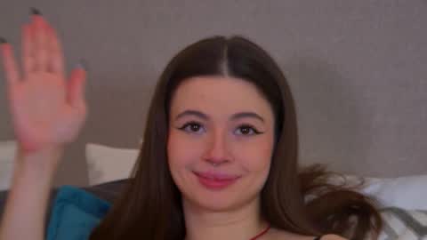 Amelia online show from November 2025 06:51:02 PM