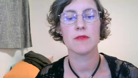 Snapshot of ameliaishka chatting on June 2026 04:44:01 AM Ameliaishka online show from June 2026 04:44:01 AM