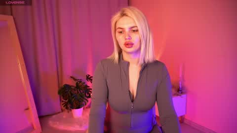  Amelia  online show from April 2026 02:21:02 AM