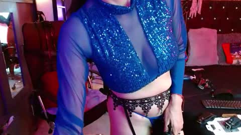 Snapshot of amelie__martinez chatting on December 2025 02:02:02 PM amelie__martinez online show from December 2025 02:02:02 PM