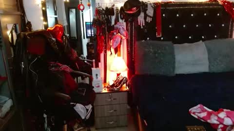 Snapshot of amelie__martinez chatting on February 2026 08:51:01 AM amelie__martinez online show from February 2026 08:51:01 AM