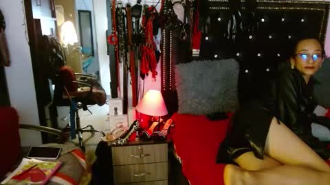 Snapshot of amelie__martinez chatting on February 2026 10:09:01 PM amelie__martinez online show from February 2026 10:09:01 PM