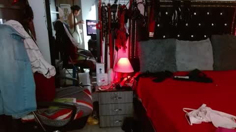 Snapshot of amelie__martinez chatting on February 2026 10:26:02 AM amelie__martinez online show from February 2026 10:26:02 AM