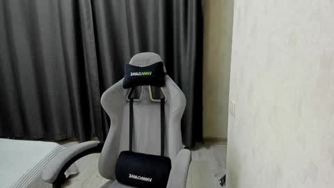 amelie online show from December 2024 10:47:01 PM