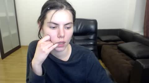 Amelie online show from November 2025 07:23:02 PM