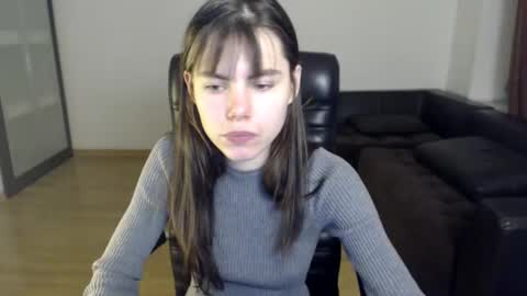 Amelie online show from November 2025 03:33:02 PM