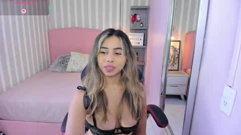 Victoria online show from September 2025 07:24:02 PM