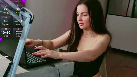 Snapshot of amelinamersi chatting on May 2026 10:09:01 AM amelinamersi online show from May 2026 10:09:01 AM