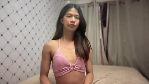 amelira_69 online show from November 2025 01:00:02 AM