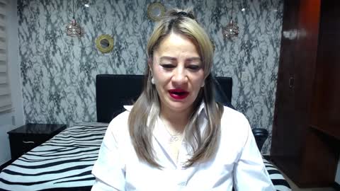 Amell Thomson online show from January 2025 11:28:01 AM