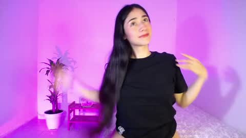 Amely  online show from January 2025 05:09:01 AM