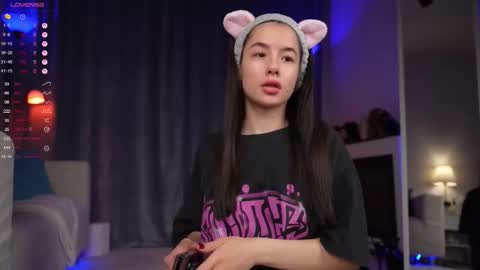 Amy  online show from September 2025 01:28:02 AM