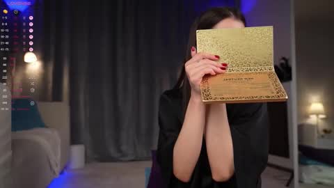 Amy  online show from September 2025 04:44:01 AM