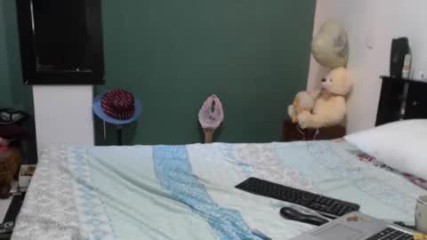 Lucian online show from September 2025 10:00:01 PM