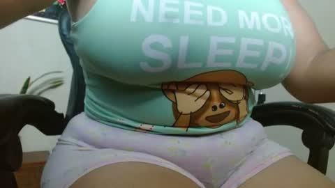 Mari online show from October 2025 02:26:01 PM