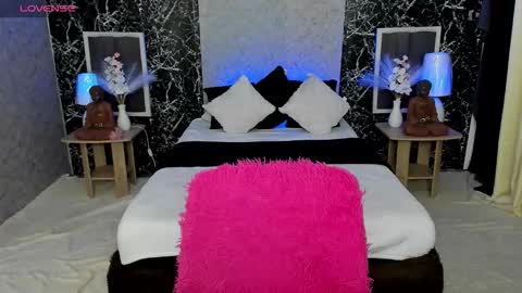 Snapshot of amethyst_claire chatting on September 2025 08:27:01 AM Claire online show from September 2025 08:27:01 AM