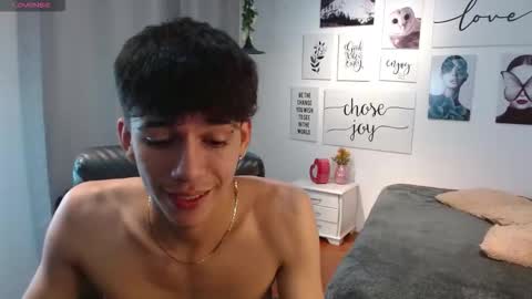 amethystshadow online show from November 2025 07:28:01 PM