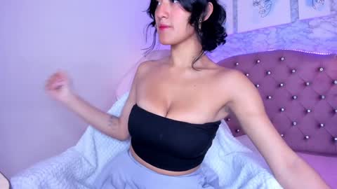 Snapshot of ametrix_ chatting on January 2025 07:17:01 PM online show from January 2025 07:17:01 PM