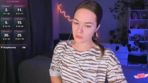 Hi-hi I am Kate welcome to my sexy room online show from February 2025 08:14:02 PM