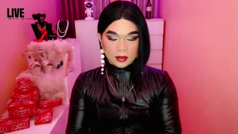 Queen Mireska online show from December 2024 06:46:02 PM