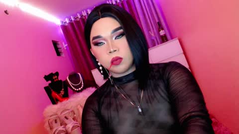 Queen Mireska online show from February 2025 11:10:02 AM