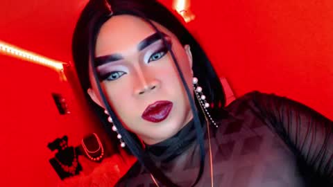 Queen Mireska online show from March 2025 01:03:02 PM