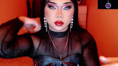 Snapshot of amiadoll chatting on February 2026 04:58:01 PM Queen Mireska online show from February 2026 04:58:01 PM