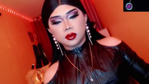 Snapshot of amiadoll chatting on February 2026 04:14:01 PM Queen Mireska online show from February 2026 04:14:01 PM