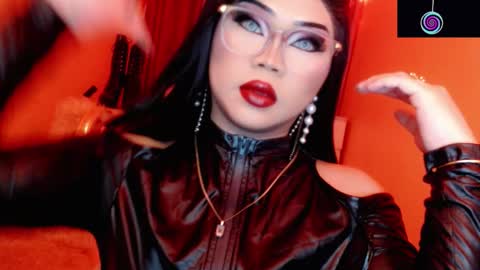 Snapshot of amiadoll chatting on February 2026 06:30:01 PM Queen Mireska online show from February 2026 06:30:01 PM