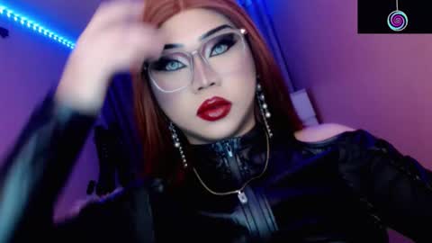 Queen Mireska online show from March 2026 03:40:01 PM