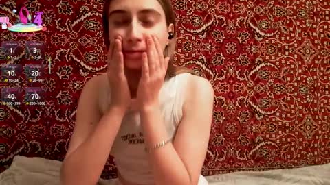 Iveta online show from October 2025 05:11:01 PM