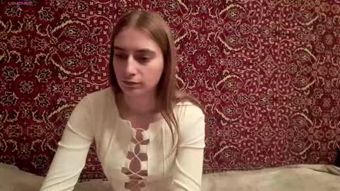 Iveta online show from November 2025 03:00:02 PM