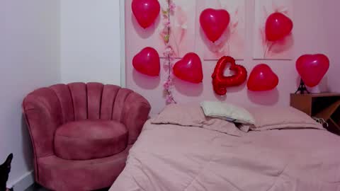 Snapshot of amiiclark chatting on February 2026 07:10:01 PM AmiiClark online show from February 2026 07:10:01 PM