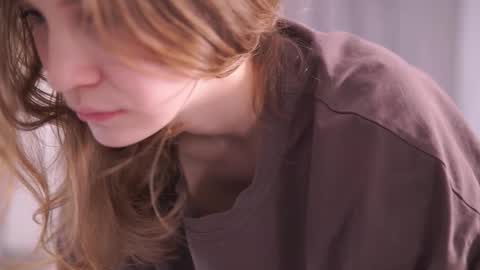 Emily online show from December 2025 05:29:02 PM