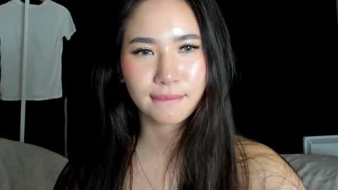 Amina online show from January 2025 01:32:01 AM