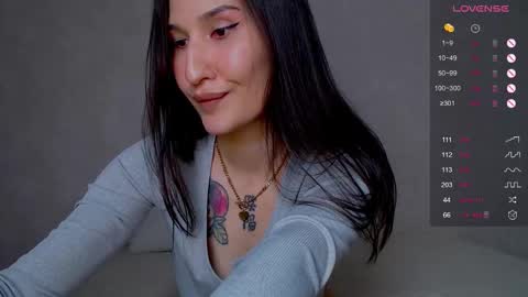 Camilla online show from September 2025 11:32:02 PM