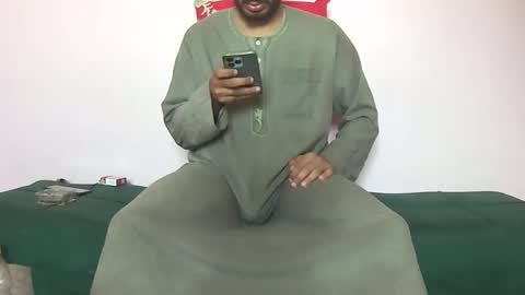 Amir online show from December 2025 10:00:02 AM