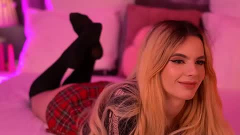 amiralovely online show from July 2026 07:49:02 PM